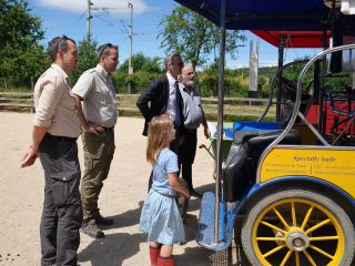 Bien-être, inclusion et durabilité: le ministre Serge Wilmes à la rencontre de l’ASBL De Leederwon 